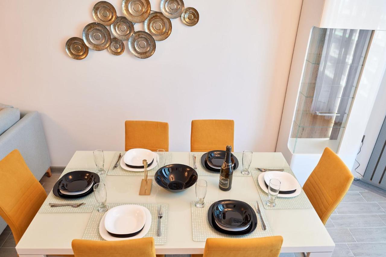 Năvodari Mimosa Luxury Apartment 161 Spa N Pool Beach Resort מראה חיצוני תמונה
